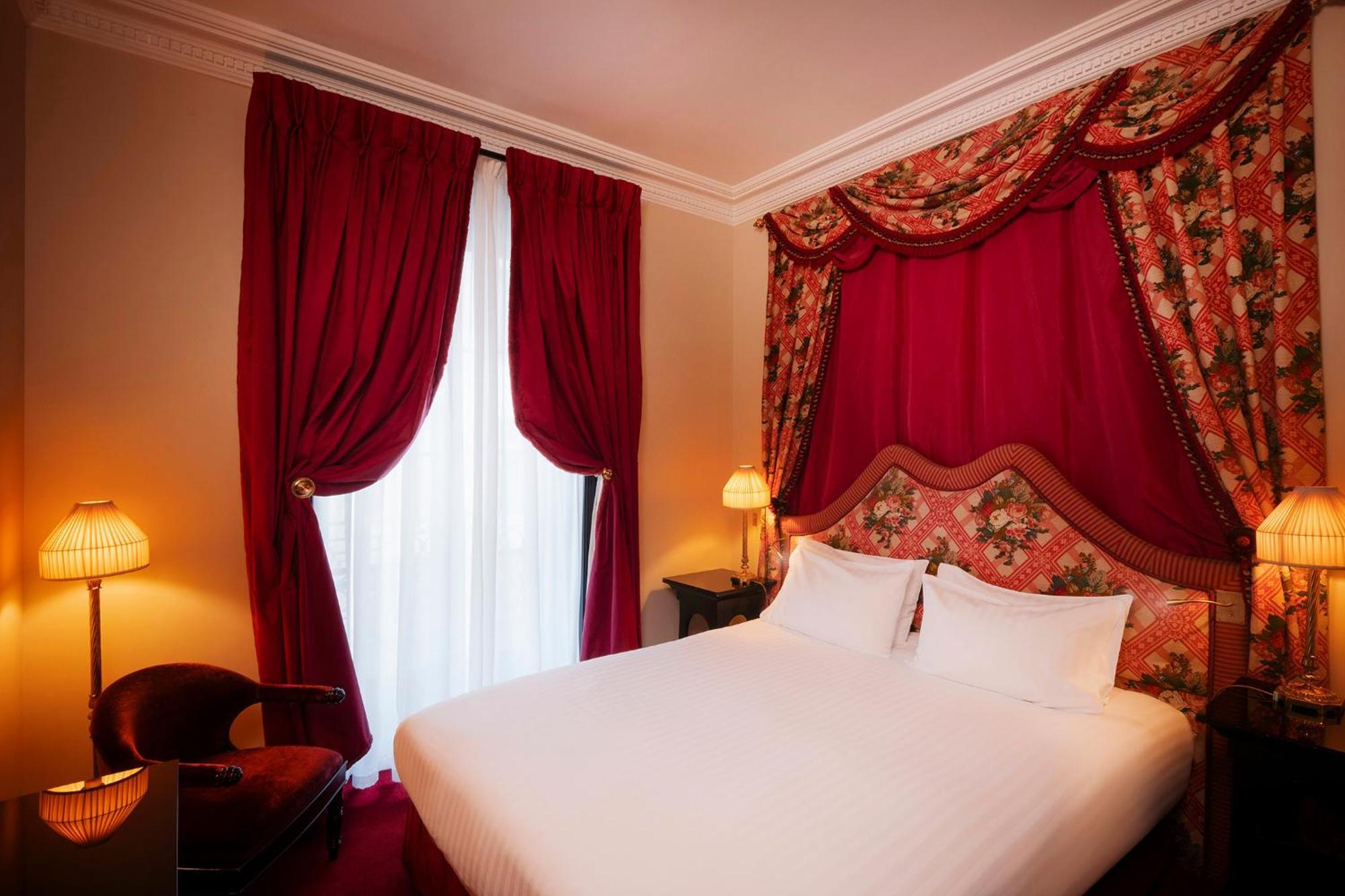 Maison Athenee Paris Exterior photo