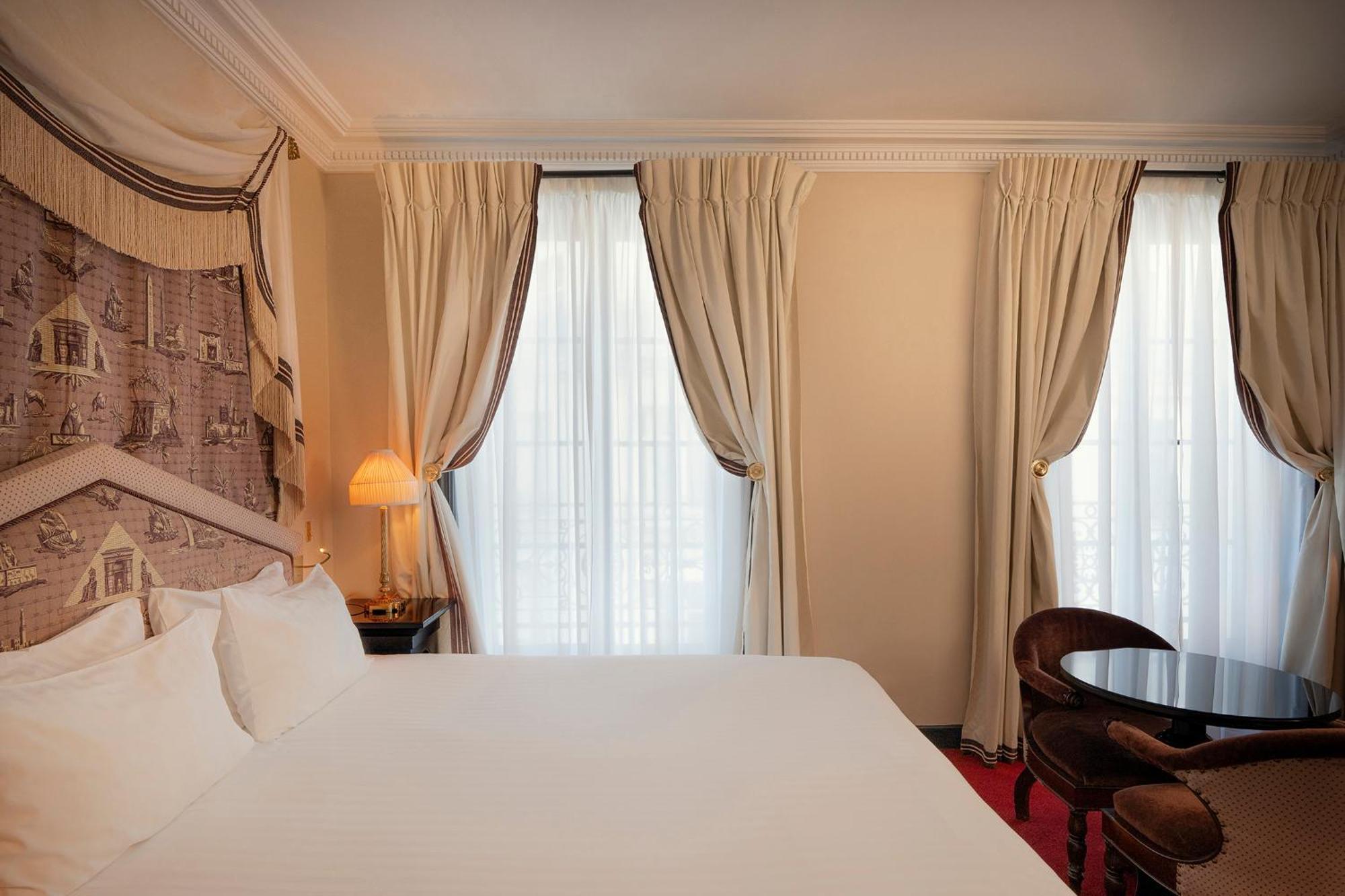 Maison Athenee Paris Exterior photo