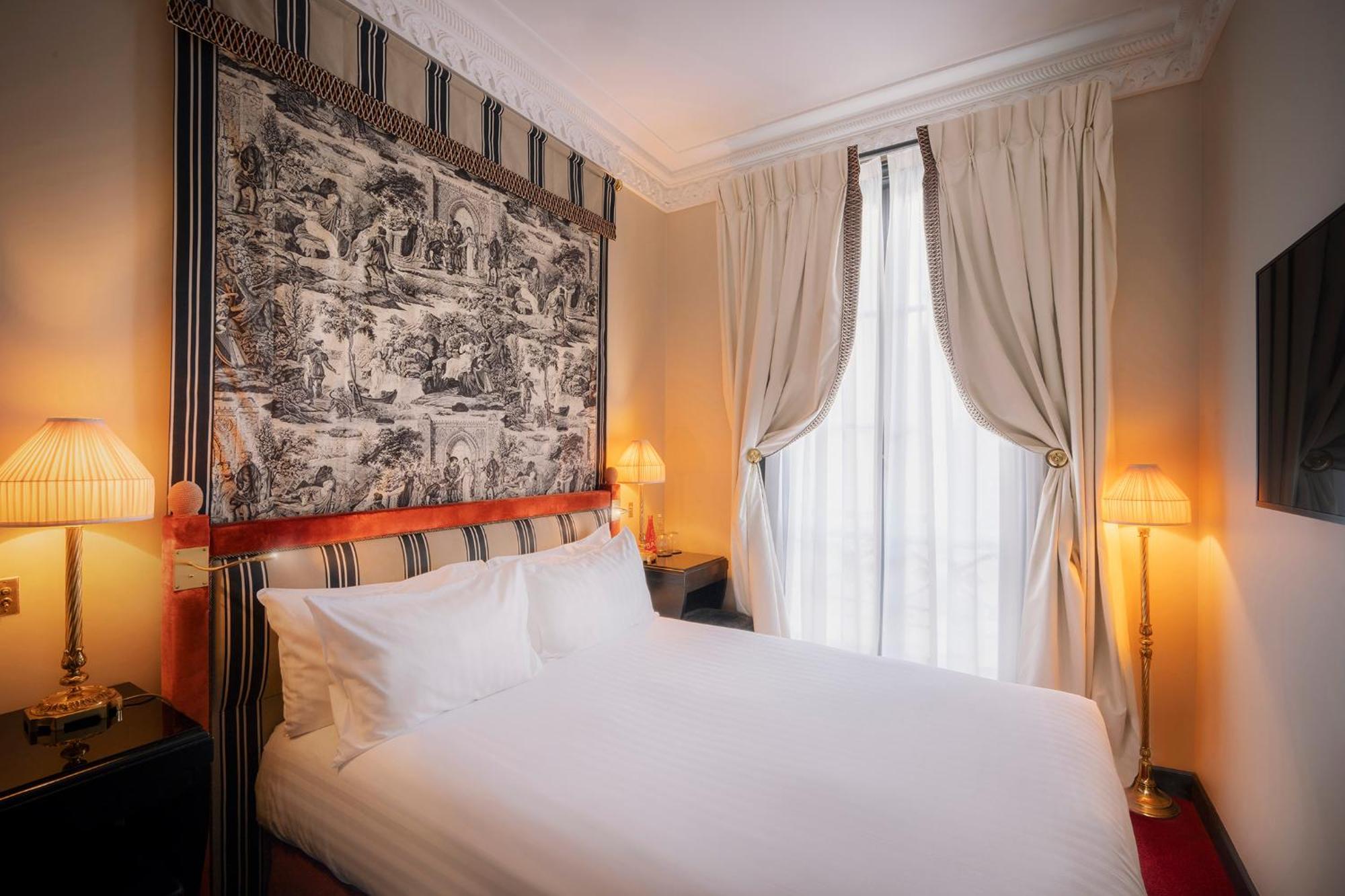 Maison Athenee Paris Exterior photo